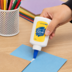 White craft glue - Image 2